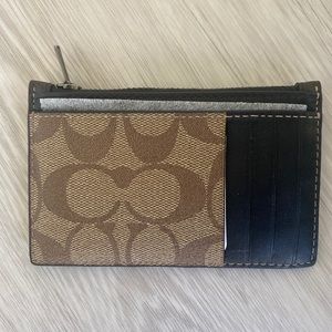 NWT Coach C9995 Zip Credit Card Case In Blocked Signature Canvas Mahogany Khaki